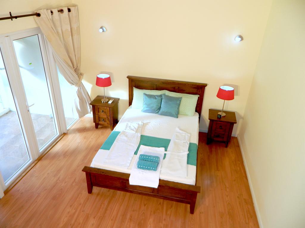 Villa Ariel กรองด์เบย์ ภายนอก รูปภาพ